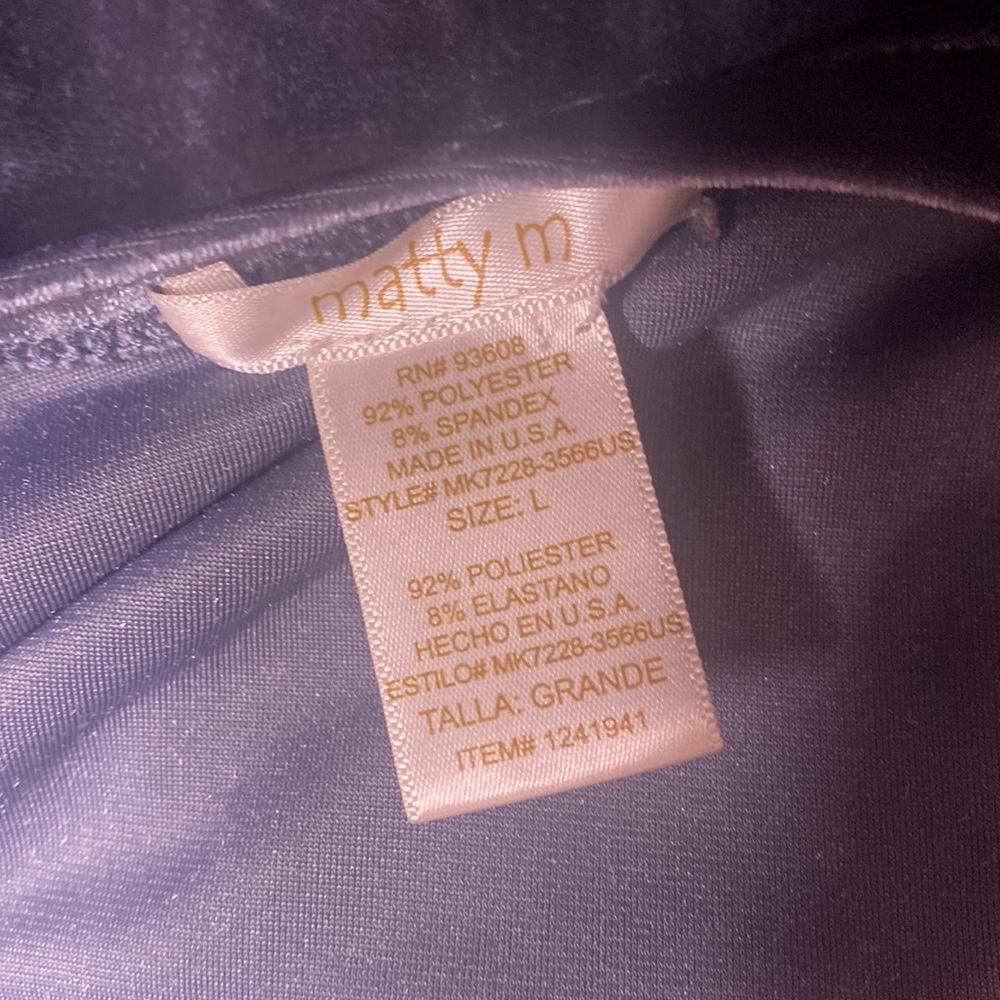 Size L! - Picture 2 of 2